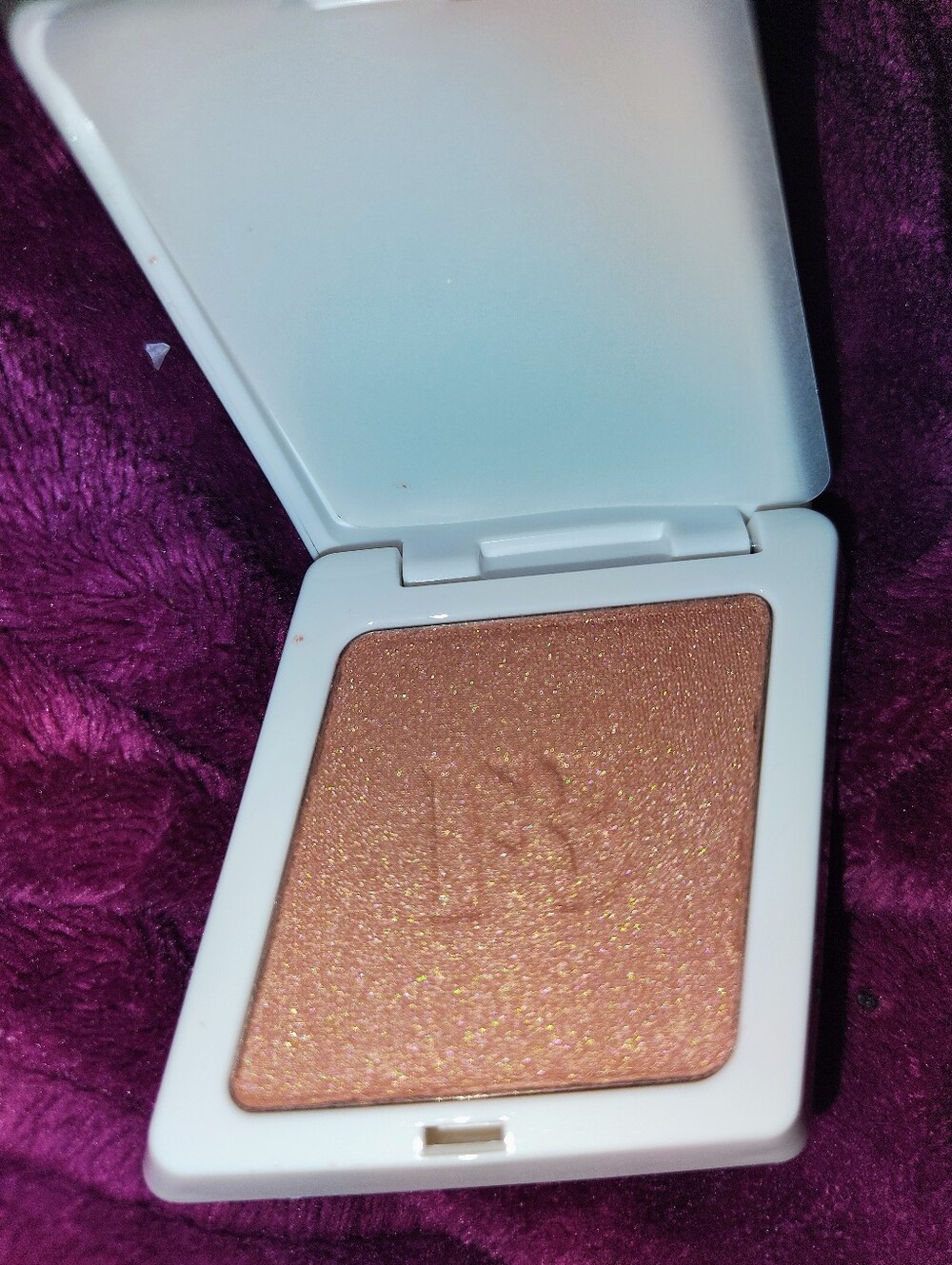Fenty Beauty Tahiti Teaze Suede Powder Blush